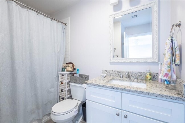 Building Photo - 88 Phillip Ave