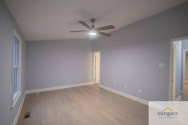 Building Photo - 43 Wellspring Cir