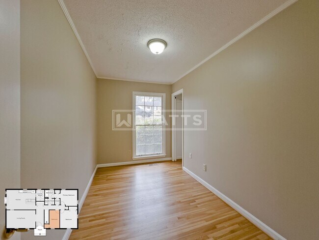 Building Photo - Excellent 4 Bedroom House in Bluff Park Community