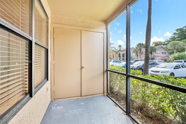 Building Photo - 15560 SW 104th Terrace