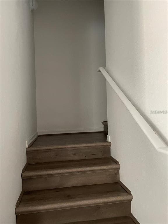 Building Photo - 3739 Seneca Club Loop