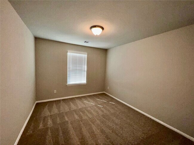 Building Photo - 31418 Horseshoe Meadow Bend Ln