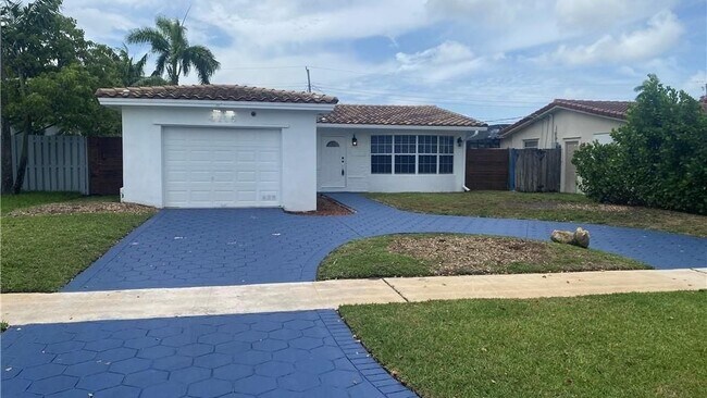 Building Photo - 4115 Madison St