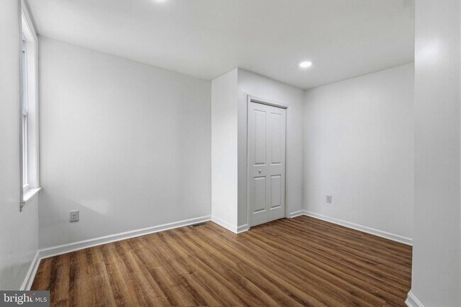 Building Photo - 2719 N 47th St