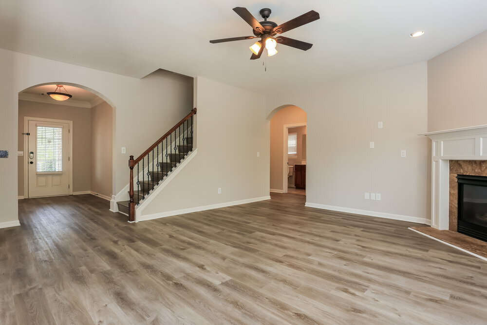 Building Photo - 7756 Parkside Dr