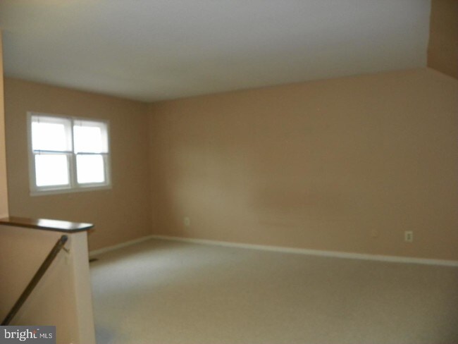 Building Photo - 5407 Lister Ct