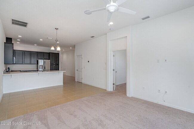 Building Photo - 2688 Avalonia Dr