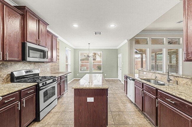 Building Photo - 15103 Russet Bend Ln