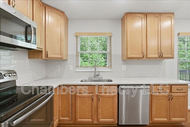 Building Photo - 3438 Austin Ct
