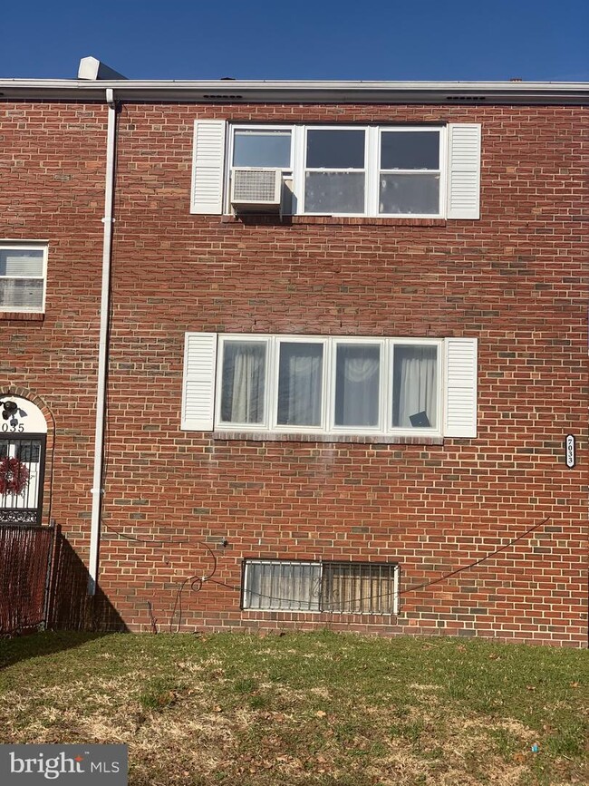 Building Photo - 7033 Lindbergh Blvd.