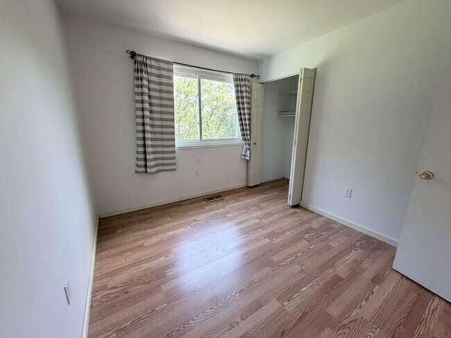 Building Photo - 18711 Paprika Ct