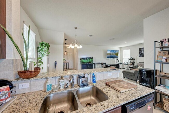 Building Photo - 229 Prairie Falcon Wy
