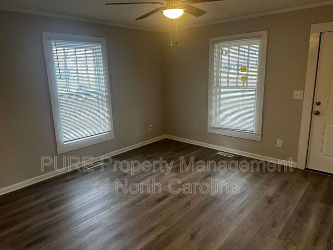 Building Photo - 411 W 10th St