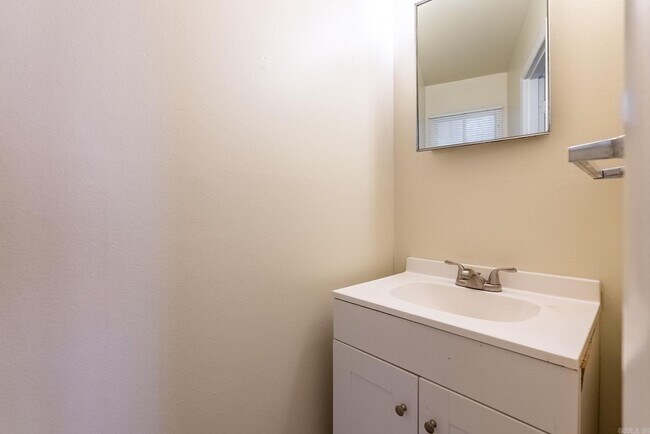 Building Photo - 7400 L St