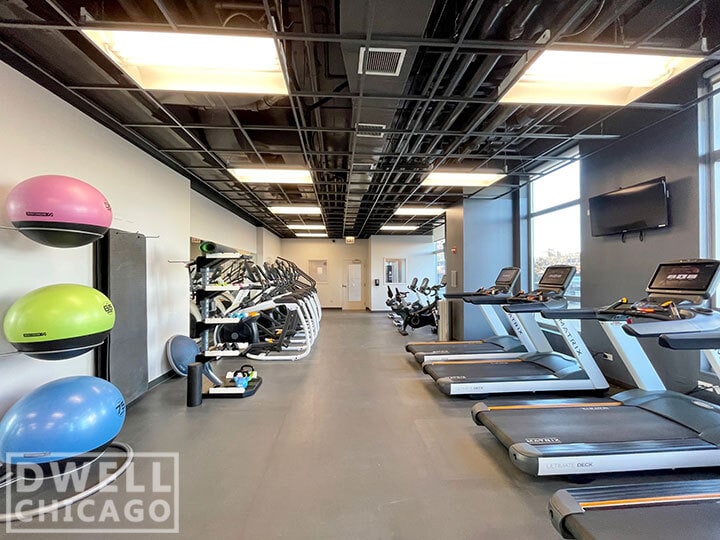 Building Photo - 216 N Canal St