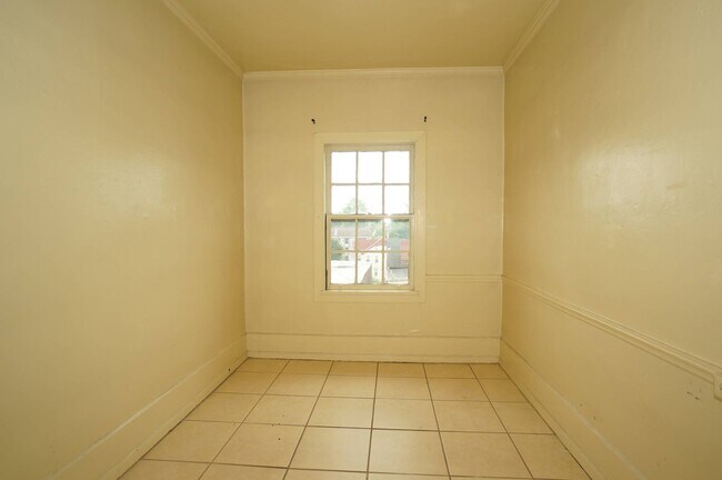 Pantry - The Old Heidelberg