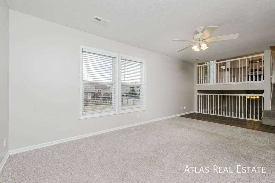 Building Photo - 8608 NE 111th St