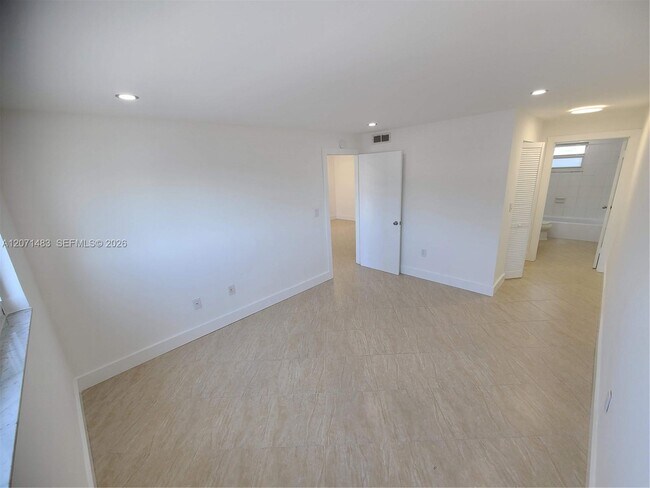 Building Photo - 1612 Jefferson Ave