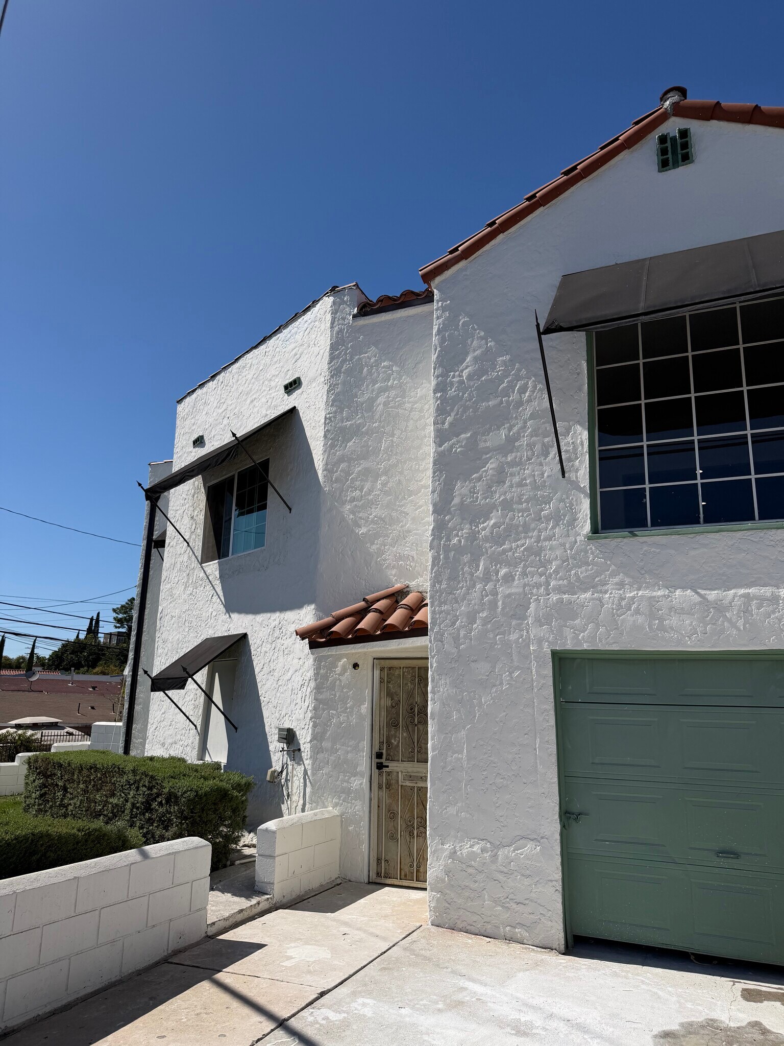 Building Photo - 3205 Ganahl St