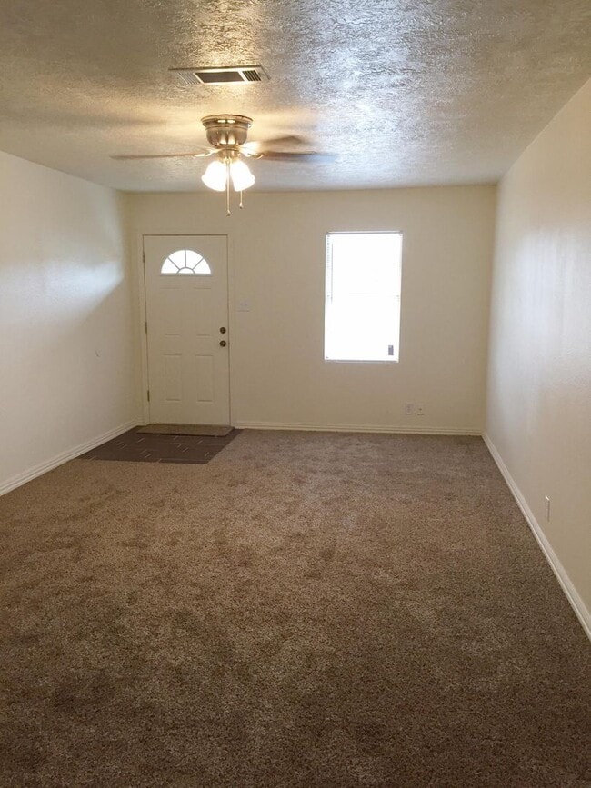 Building Photo - NISD HOME