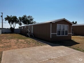 Building Photo - 3 Bedroom-2Bath located near CAFB