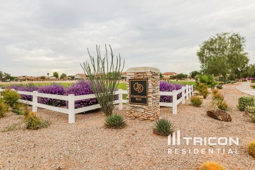 Building Photo - 30877 N Coral Bean Dr