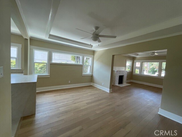 Building Photo - 420 N Mentor Ave