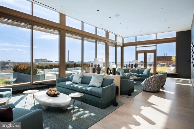 Building Photo - 1425 New York Ave NW