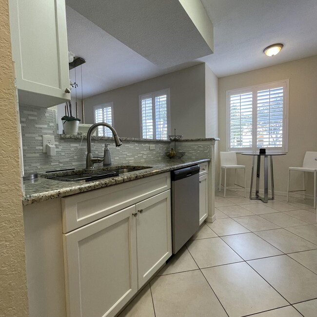 Building Photo - 11041 Legacy Blvd