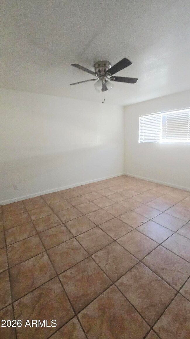 Building Photo - 4431 N 53rd Ln