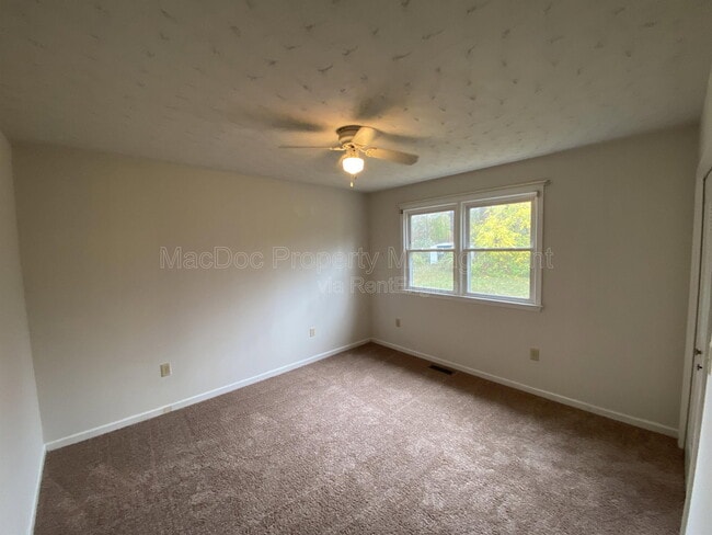 Building Photo - 8442 Indiantown Rd