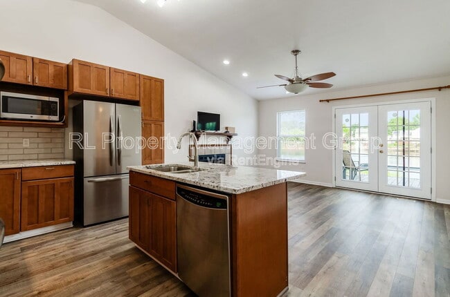 Building Photo - 4488 Bimini Dr