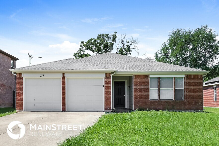 Primary Photo - 317 Oakhurst Dr