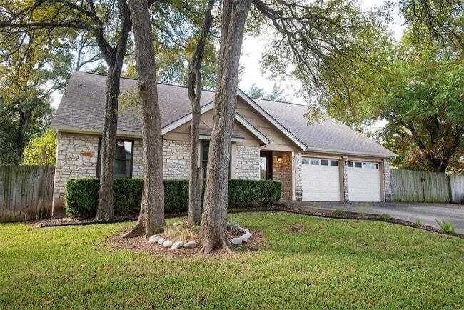 Building Photo - 4607 Bridlewood Dr