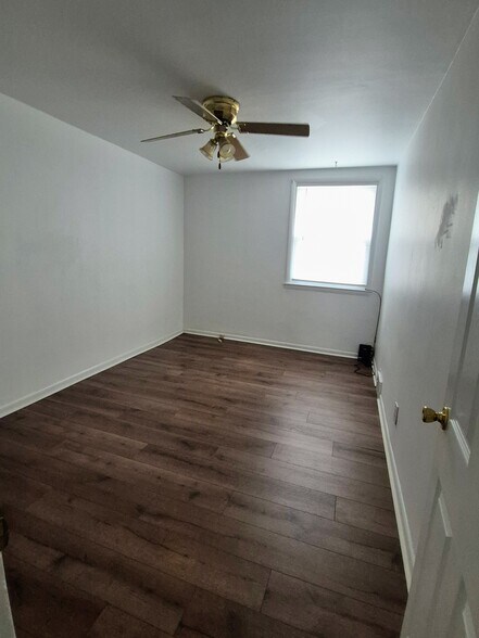 Bedroom - 1510 67th Ave