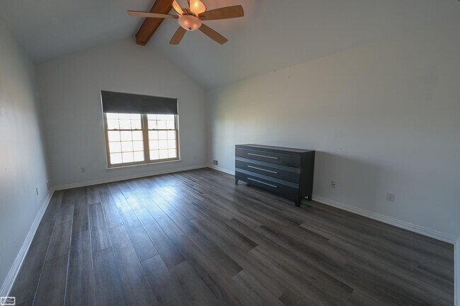 Building Photo - 28777 Berwick Ct