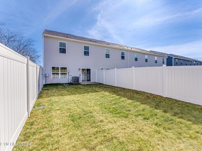 Building Photo - 3503 Bisham Wood Ln