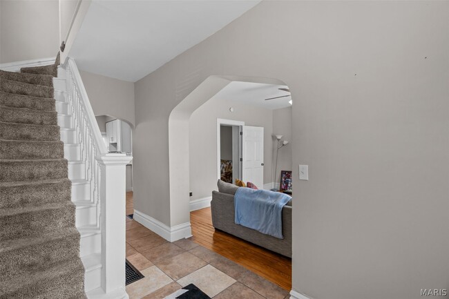 Building Photo - 4147 Beethoven Ave