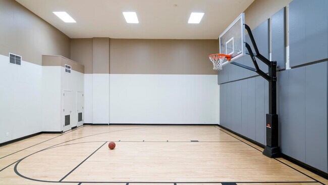 Building Photo - 444 Washington Blvd