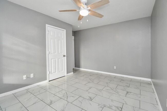 Building Photo - 7102 Verde Meadow Ct