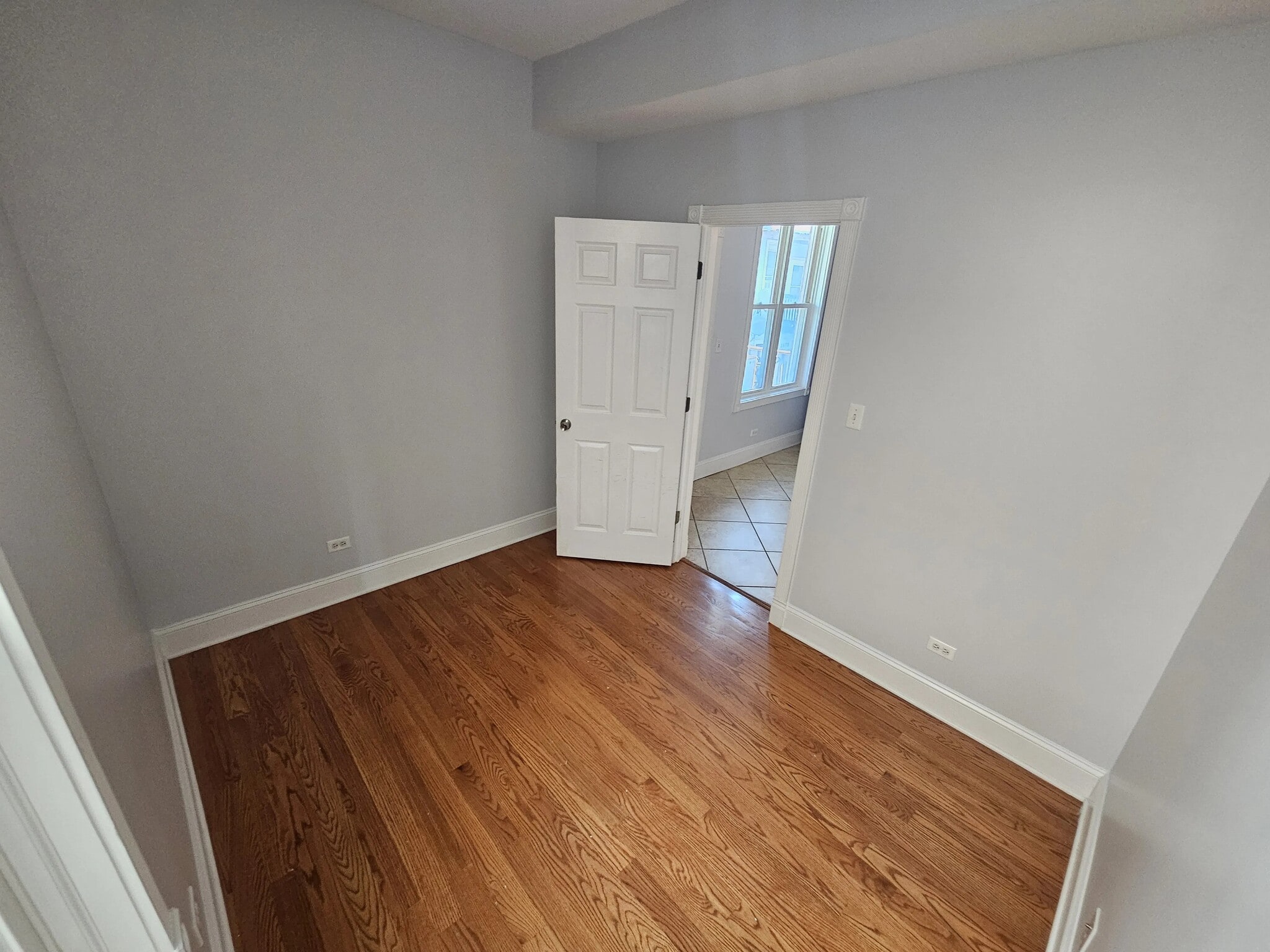 2nd Bedroom 10x12 - 3576 W Belden Ave