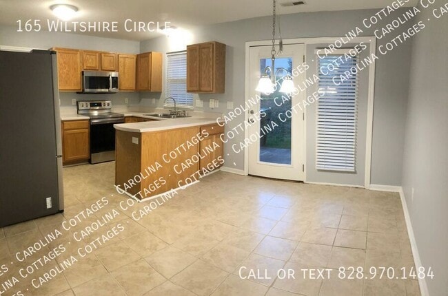 Building Photo - 165 Wiltshire Cir