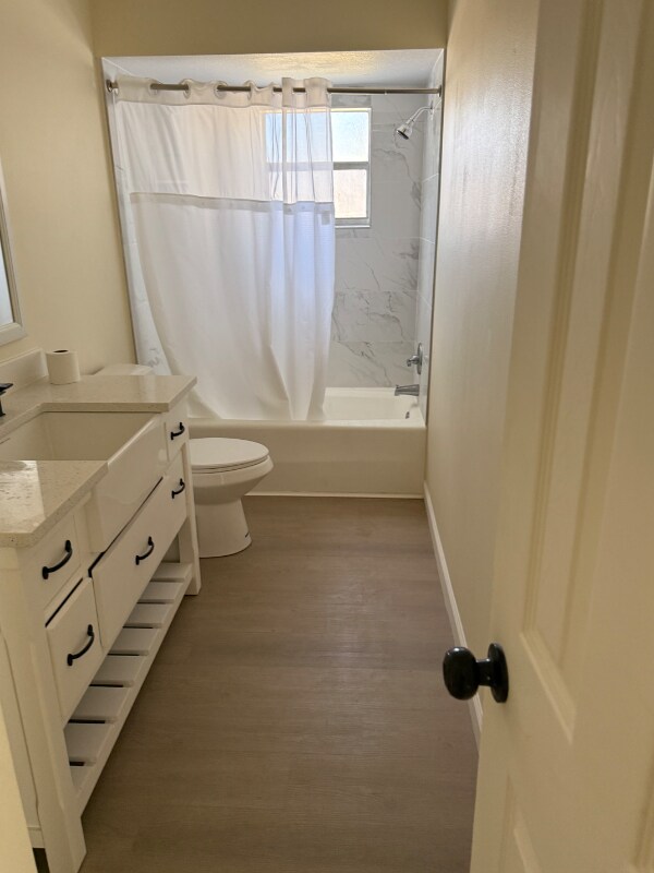 Building Photo - 4127 Grove Pl