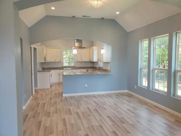 Building Photo - 209 Campus St