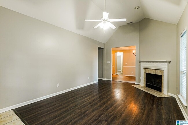 Building Photo - 255 Forest Lakes Dr