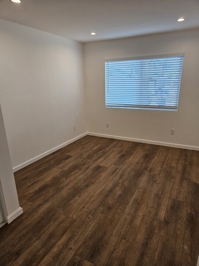 Bedroom, Low E Windows - 12037 Rockcrest Rd