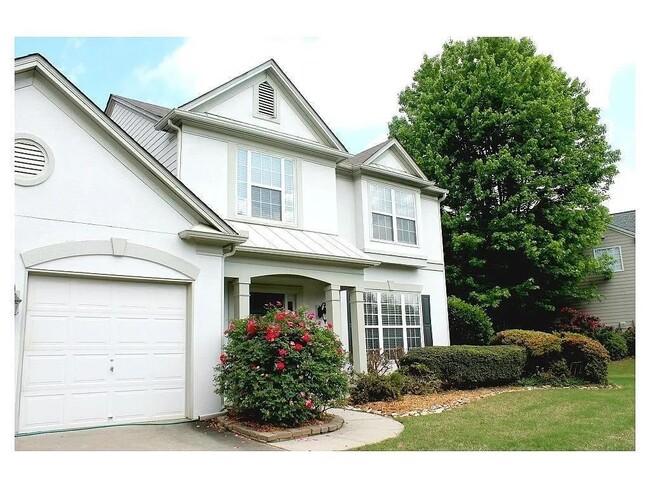 Building Photo - 7320 Brassfield Dr