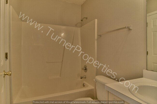 Building Photo - 119 Linville Ct, Lexington, SC 29073