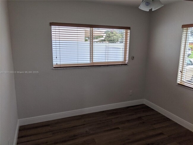 Building Photo - 6991 Coolidge St