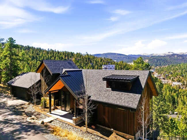 Building Photo - 4475 Forest Trail